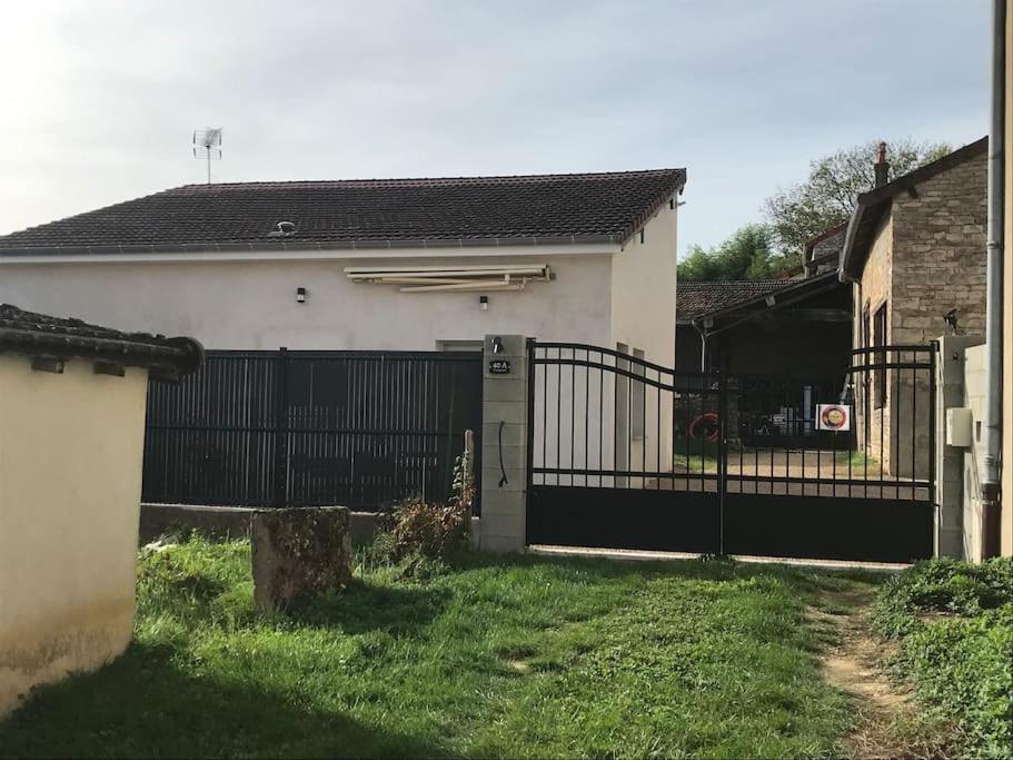 L'Imprevu Est Une Maison Individuelle. Sennecey-le-Grand エクステリア 写真