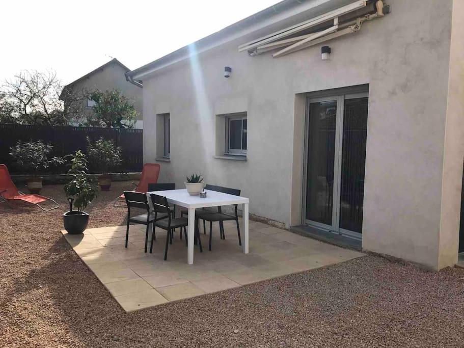 L'Imprevu Est Une Maison Individuelle. Sennecey-le-Grand エクステリア 写真
