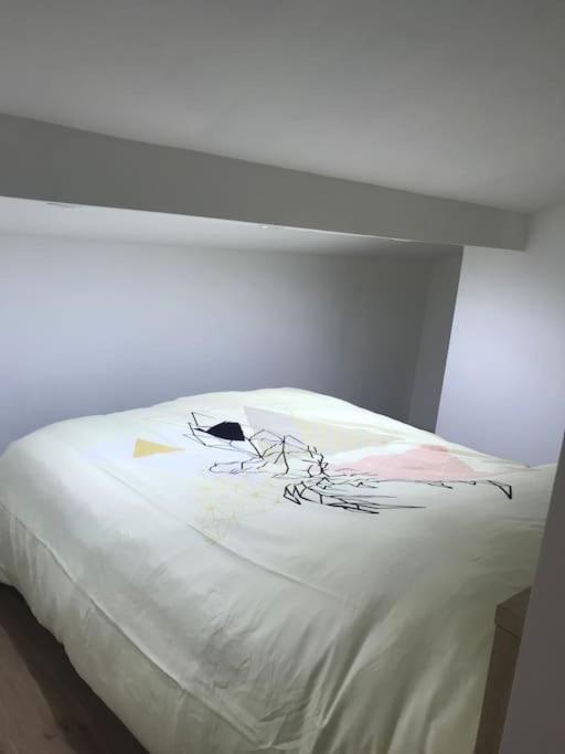 L'Imprevu Est Une Maison Individuelle. Sennecey-le-Grand エクステリア 写真